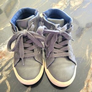 Cat & Jack toddler shoes with side zip